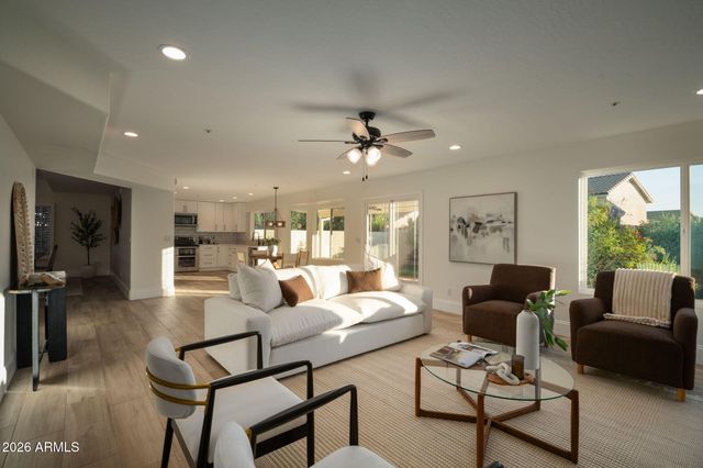 9011 E PALM RIDGE Drive, Scottsdale, AZ 85260