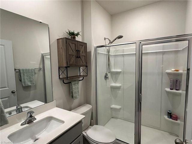 3724 Millennium Drive, Greensboro, NC 27455