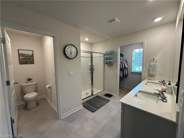 3724 Millennium Drive, Greensboro, NC 27455