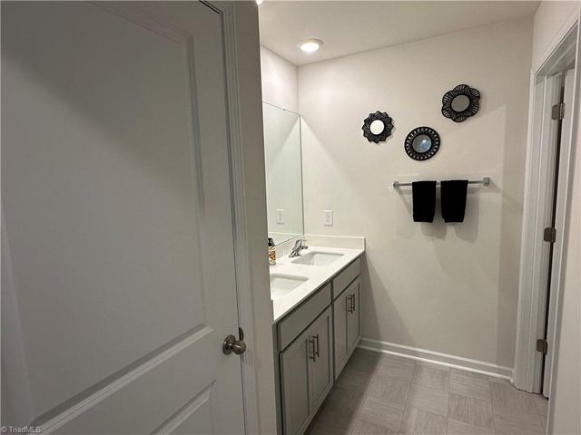 3724 Millennium Drive, Greensboro, NC 27455