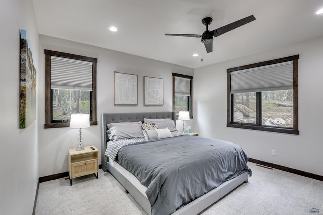 21235 RIDGEWOOD TR, Lead, SD 57754