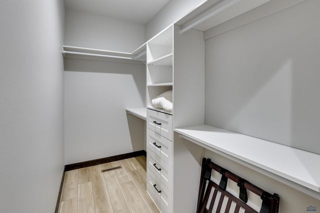21235 RIDGEWOOD TR, Lead, SD 57754