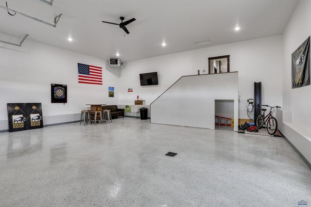 21235 RIDGEWOOD TR, Lead, SD 57754