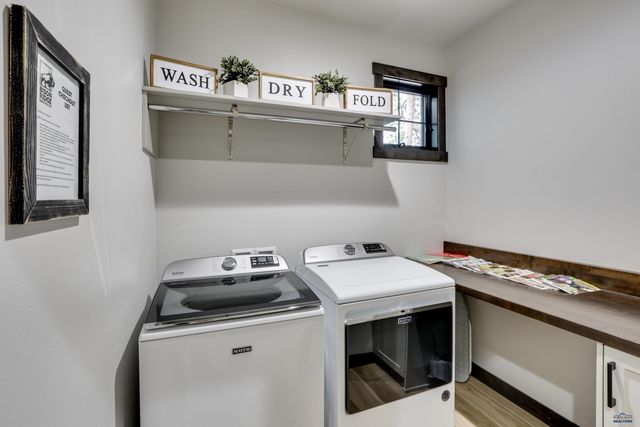 21235 RIDGEWOOD TR, Lead, SD 57754