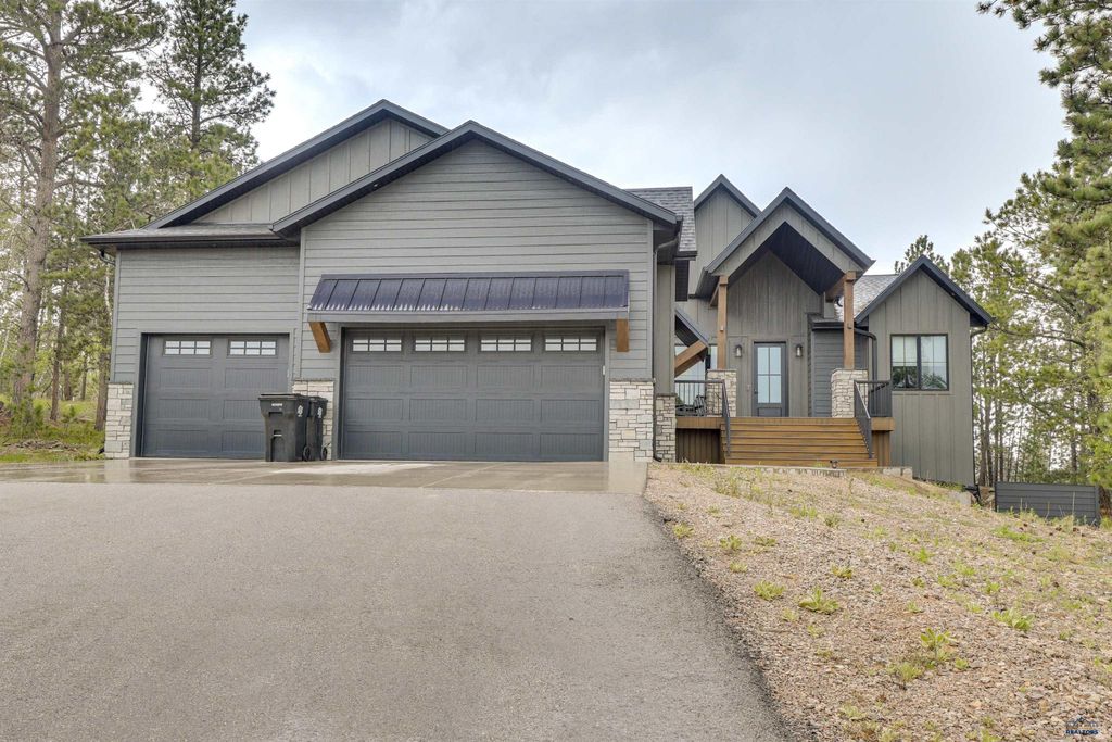 21235 RIDGEWOOD TR, Lead, SD 57754