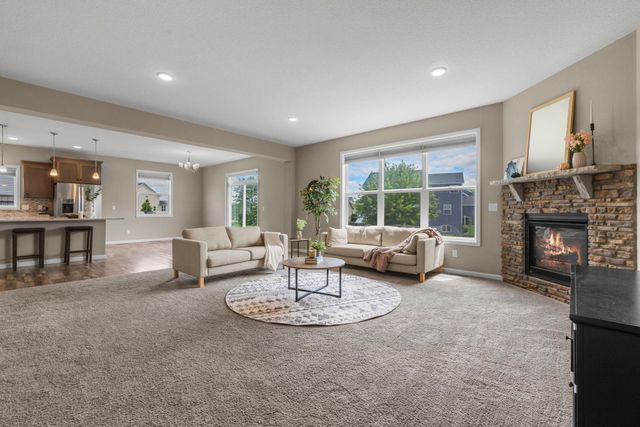 6609 96th Street S, Cottage Grove, MN 55016