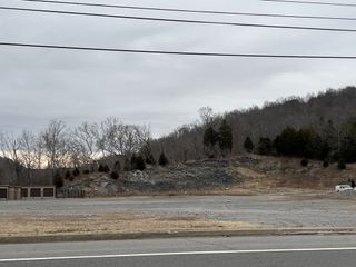 2 Hwy 12 S, Ashland City, TN 37015