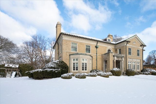 123 OXFORD Road, Kenilworth, IL 60043