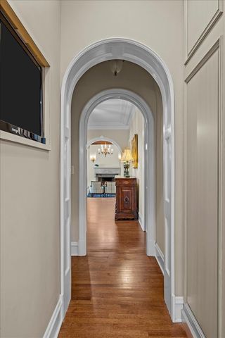 123 OXFORD Road, Kenilworth, IL 60043