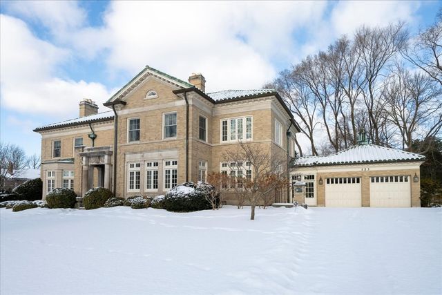 123 OXFORD Road, Kenilworth, IL 60043