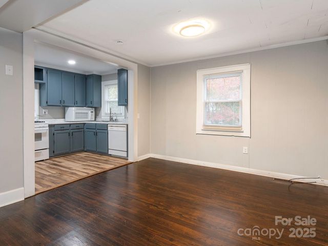 23 Lawndale Avenue SE, Concord, NC 28025