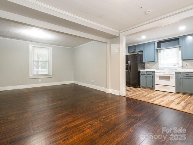 23 Lawndale Avenue SE, Concord, NC 28025