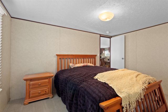 220 Pr 8464, Broaddus, TX 75929