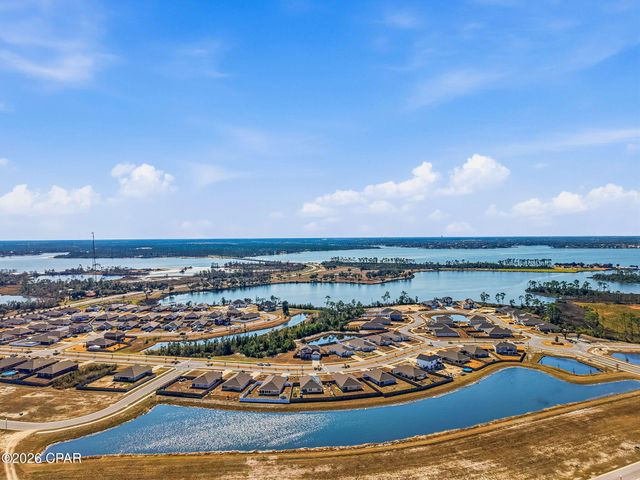 217 Hodges Bayou Plantation Boulevard, Southport, FL 32409