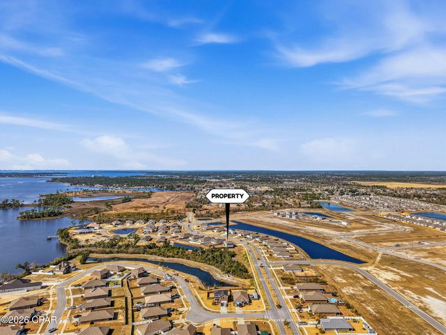 217 Hodges Bayou Plantation Boulevard, Southport, FL 32409