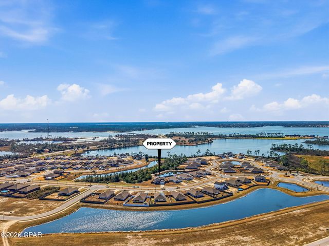 217 Hodges Bayou Plantation Boulevard, Southport, FL 32409