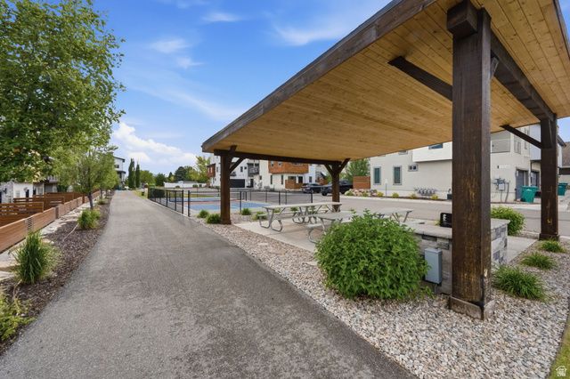 2178 N 525 W, Layton, UT 84041