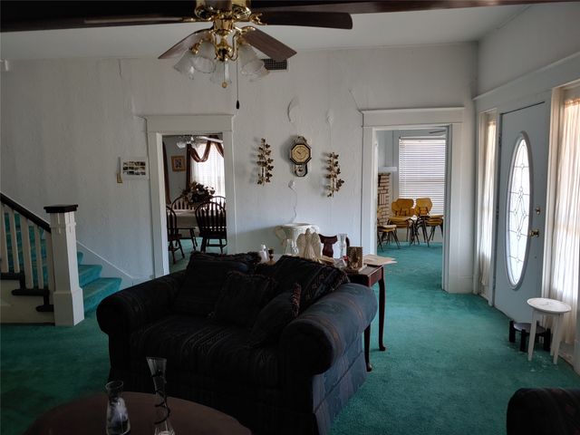 431 Fitzhugh Avenue, Paris, TX 75460