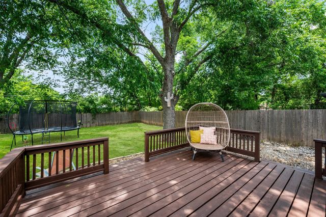 10846 Sharondale Drive, Dallas, TX 75228