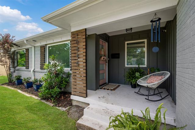 10846 Sharondale Drive, Dallas, TX 75228
