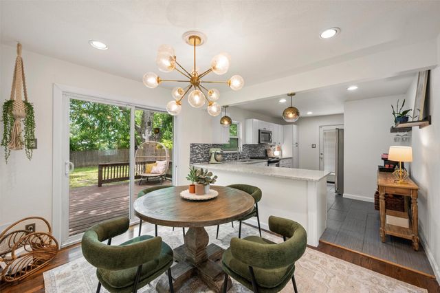 10846 Sharondale Drive, Dallas, TX 75228