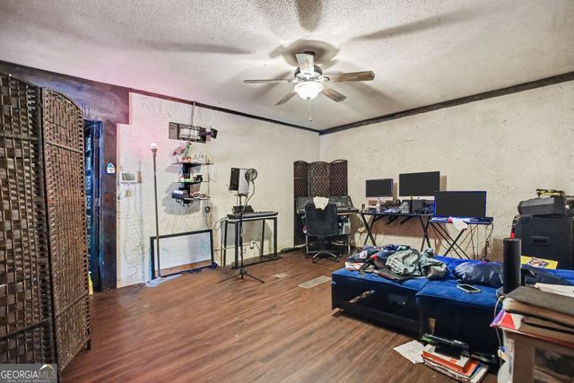 6130 Tennis Circle, Fairburn, GA 30213