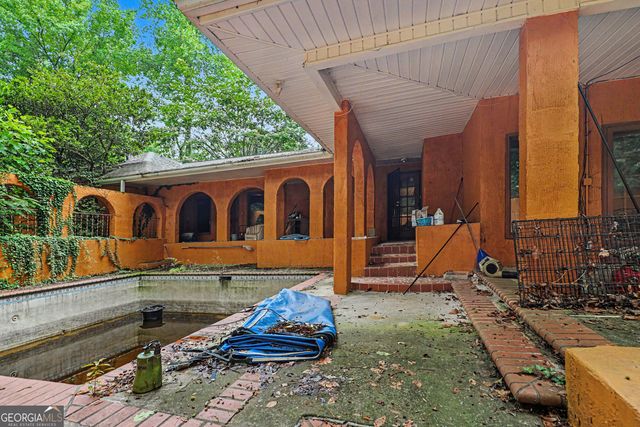 6130 Tennis Circle, Fairburn, GA 30213