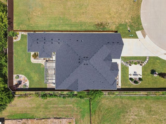 3501 Barber Creek Court, Fort Worth, TX 76244