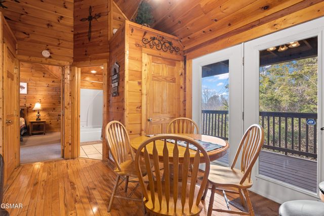 1543 Rainbow Ridge Way, Sevierville, TN 37862