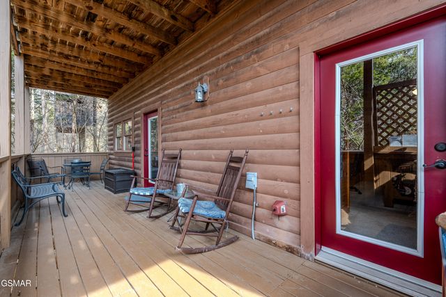 1543 Rainbow Ridge Way, Sevierville, TN 37862