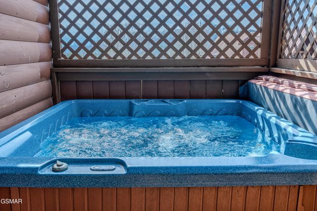 1543 Rainbow Ridge Way, Sevierville, TN 37862