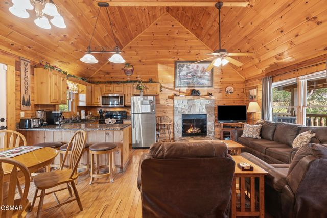 1543 Rainbow Ridge Way, Sevierville, TN 37862