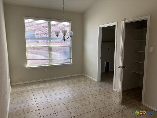 1218 Iron Glen Drive, Temple, TX 76502