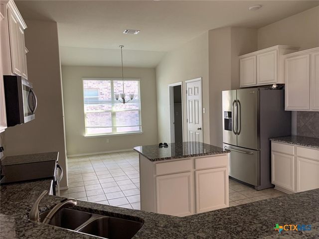 1218 Iron Glen Drive, Temple, TX 76502