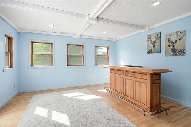 20955 Jamestown Avenue, Lakeville, MN 55044
