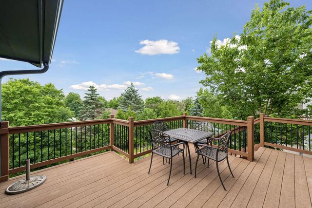 20955 Jamestown Avenue, Lakeville, MN 55044