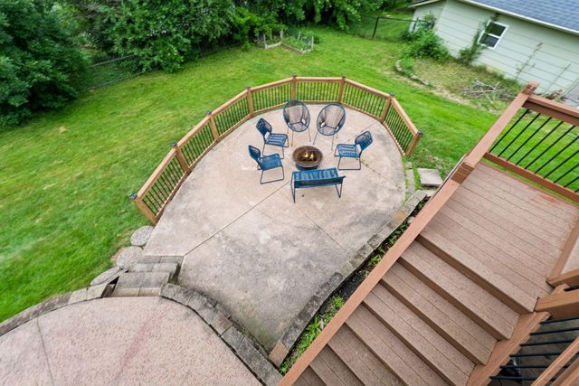 20955 Jamestown Avenue, Lakeville, MN 55044