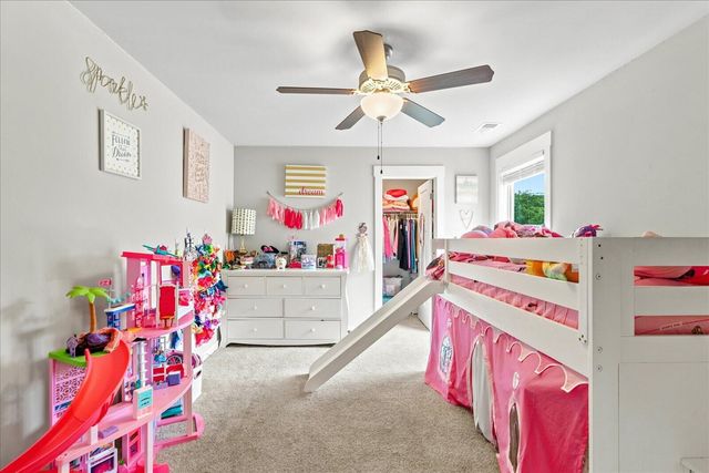 9876 Haven Port Lane, Ooltewah, TN 37363