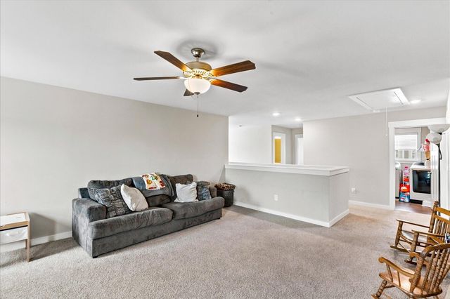 9876 Haven Port Lane, Ooltewah, TN 37363