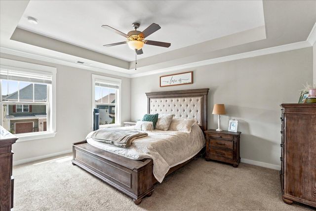 9876 Haven Port Lane, Ooltewah, TN 37363