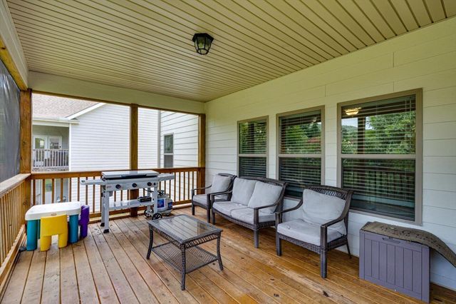 9876 Haven Port Lane, Ooltewah, TN 37363
