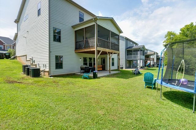 9876 Haven Port Lane, Ooltewah, TN 37363