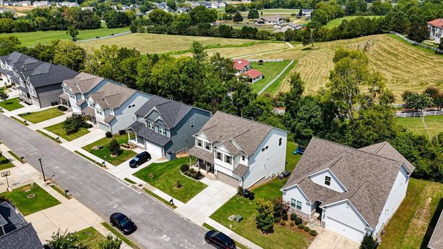 9876 Haven Port Lane, Ooltewah, TN 37363