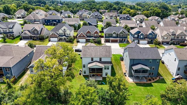 9876 Haven Port Lane, Ooltewah, TN 37363