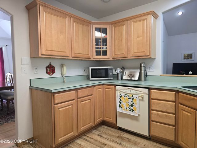 665 Kentshire Drive, Fairbanks, AK 99709