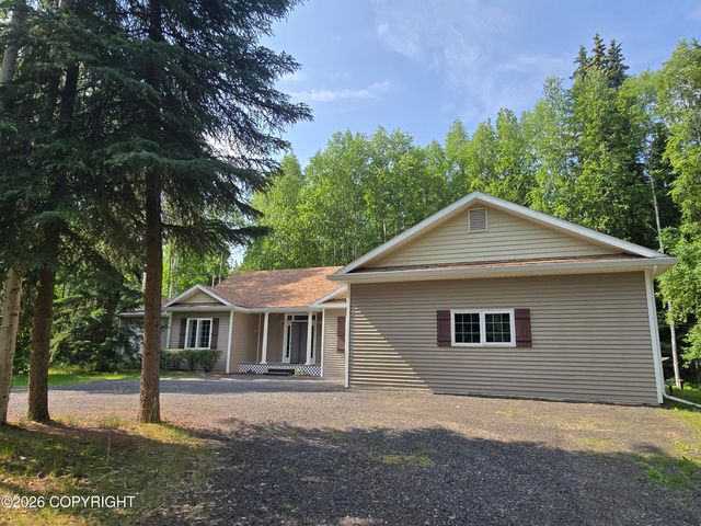 665 Kentshire Drive, Fairbanks, AK 99709