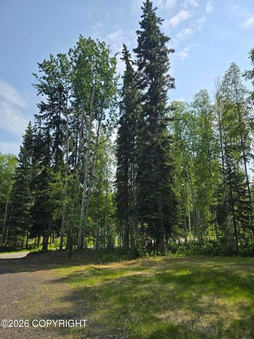 665 Kentshire Drive, Fairbanks, AK 99709