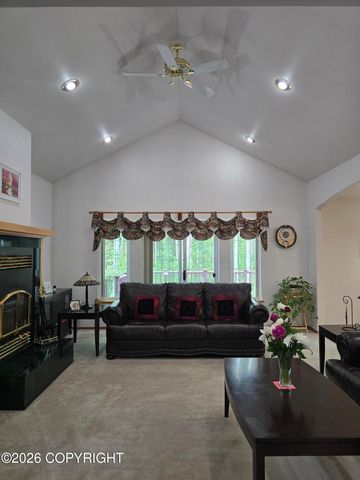 665 Kentshire Drive, Fairbanks, AK 99709