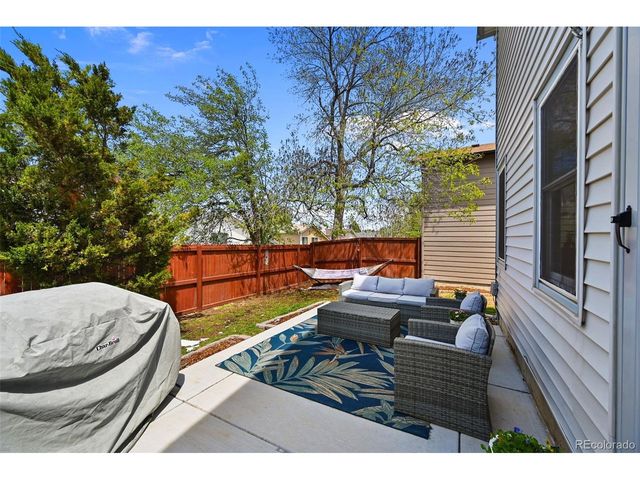 562 Arden Cir, Highlands Ranch, CO 80126