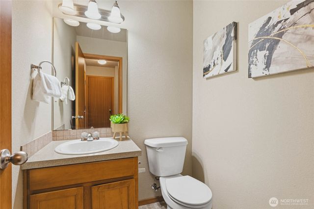 3765 Earendel Avenue, Bremerton, WA 98310